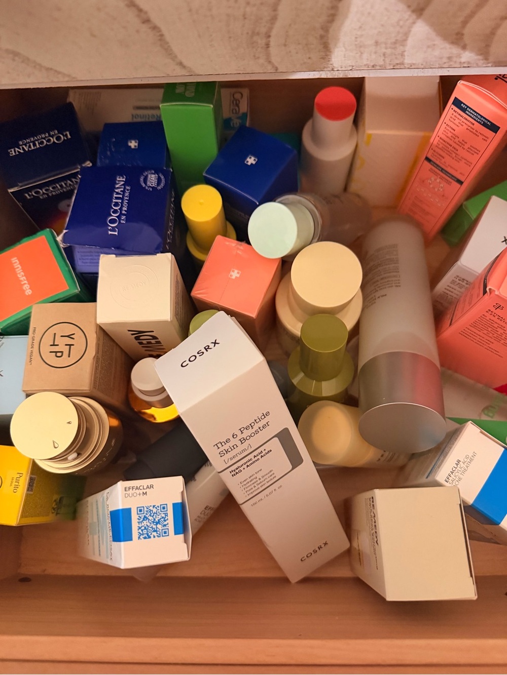 SKINCARE AND MAKEUP BUNDLE BOX